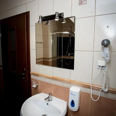 Homestay - Modlin Airport