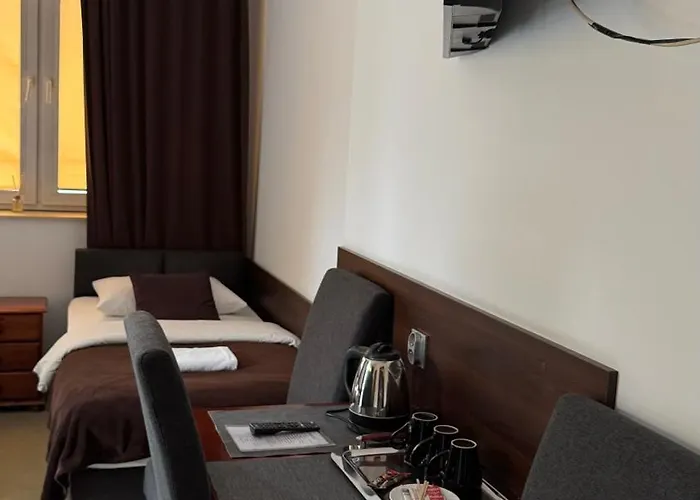 - Modlin Airport * Nowy Dwór Mazowiecki