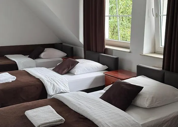 - Modlin Airport Habitación en casa particular *