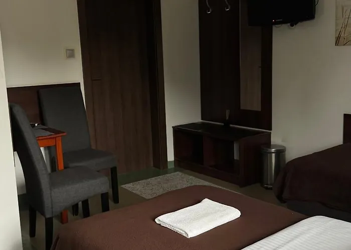 - Modlin Airport * Nowy Dwór Mazowiecki