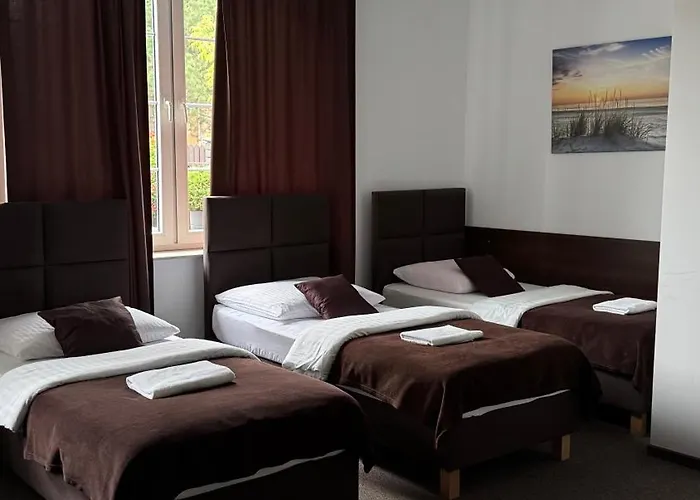 - Modlin Airport Kwatera prywatna